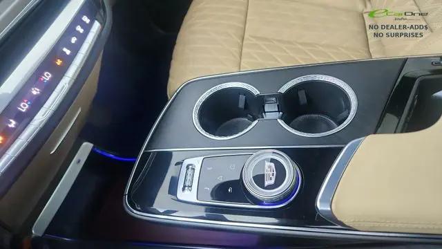 2024 Cadillac iQ Luxury w/1SE