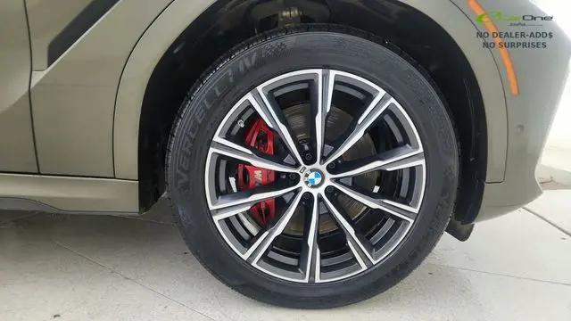 2022 BMW X6 xDrive40i