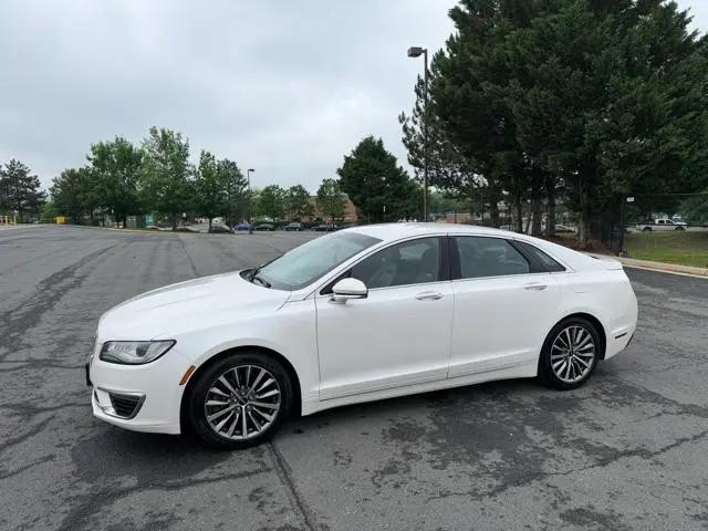 2017 Lincoln MKZ Select