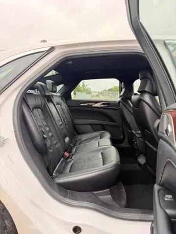 2017 Lincoln MKZ Select