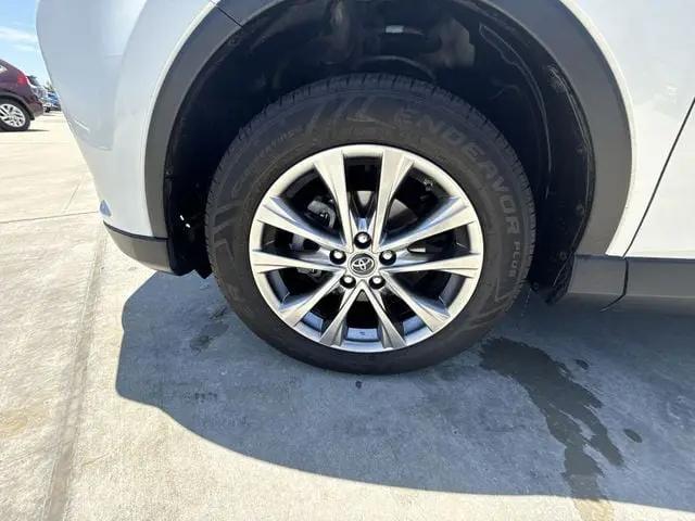 2018 Toyota RAV4 Hybrid Limited