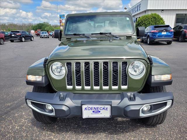 2022 Jeep Gladiator Overland