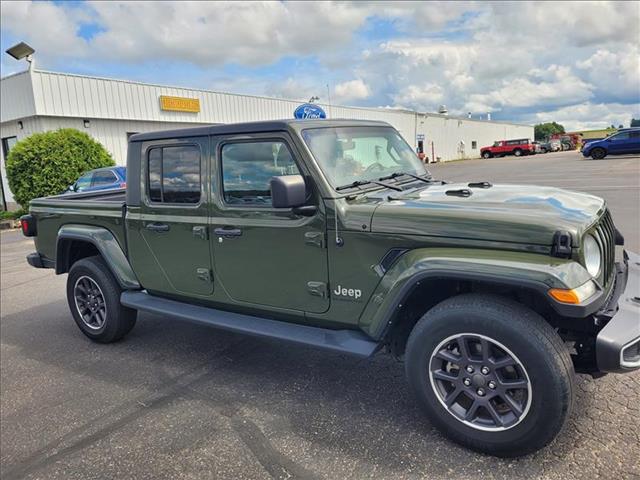 2022 Jeep Gladiator Overland
