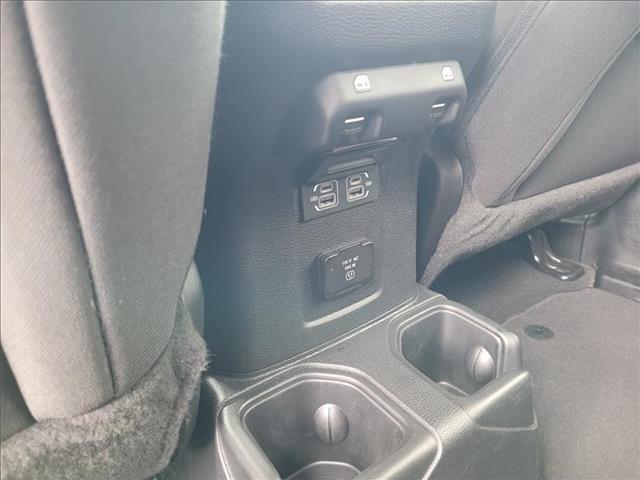2023 Jeep Wrangler 4-Door Sahara