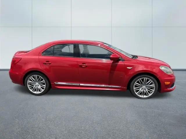2013 Suzuki Kizashi Sport SLS