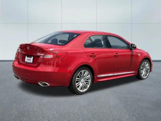 2013 Suzuki Kizashi Sport SLS