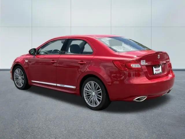 2013 Suzuki Kizashi Sport SLS