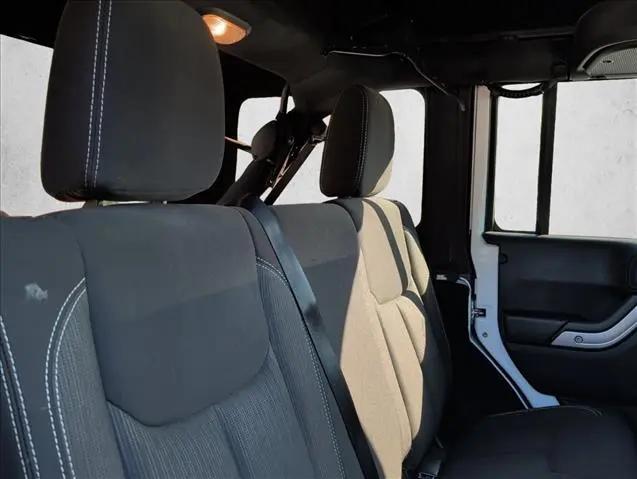 2015 Jeep Wrangler Unlimited Sahara