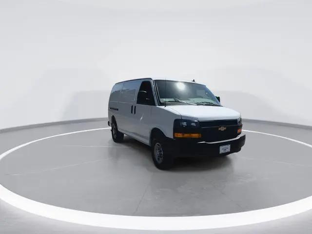 2025 Chevrolet Express Cargo Van RWD 2500 Regular Wheelbase WT