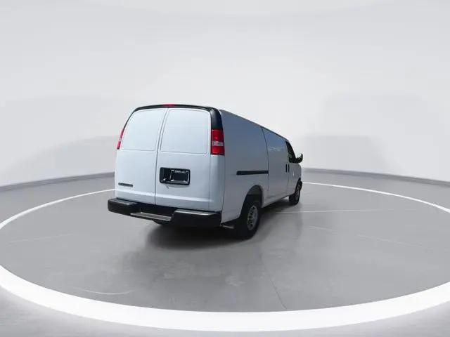 2025 Chevrolet Express Cargo Van RWD 2500 Regular Wheelbase WT