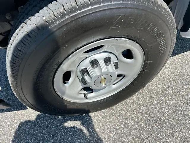 2025 Chevrolet Express Cargo Van RWD 2500 Regular Wheelbase WT