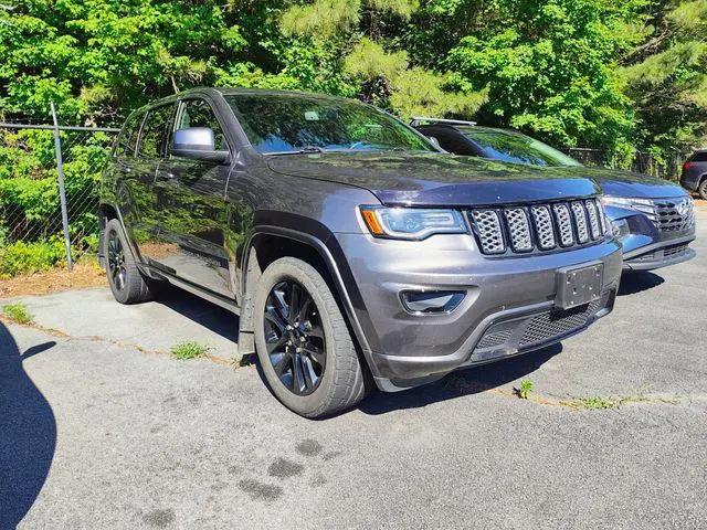2020 Jeep Grand Cherokee Altitude 4x2