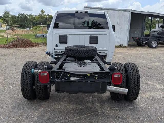 2026 Ram 3500 Tradesman/Big Horn