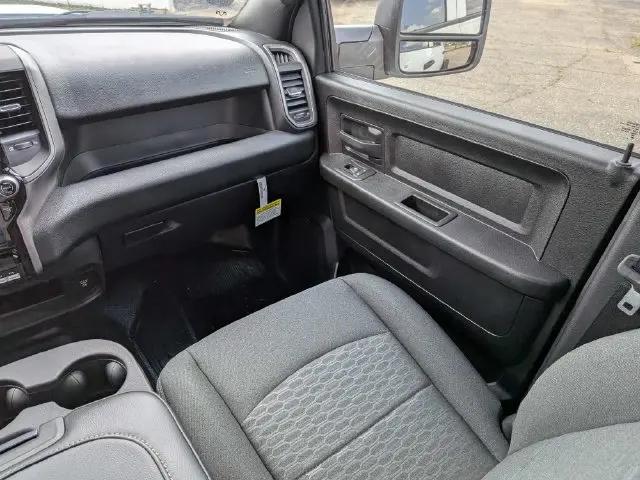 2026 Ram 3500 Tradesman/Big Horn