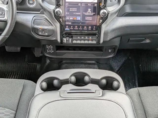 2026 Ram 3500 Tradesman/Big Horn