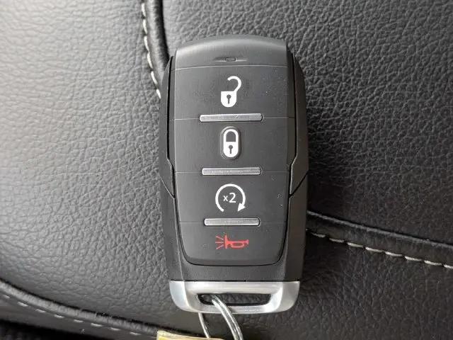 2026 Ram 3500 Tradesman/Big Horn