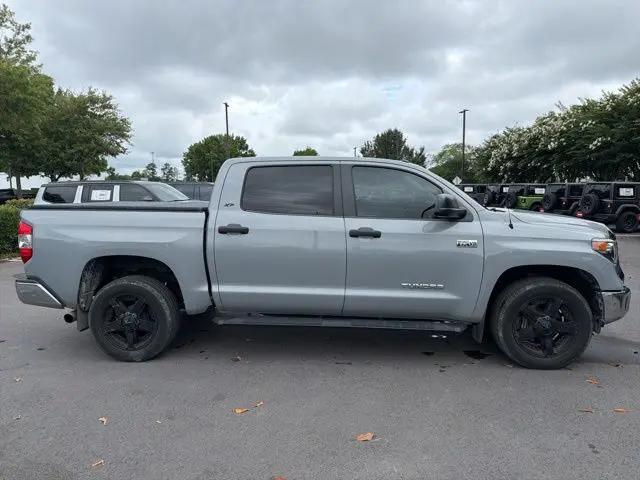 2018 Toyota Tundra SR5 5.7L V8