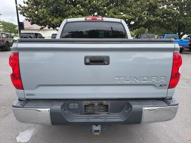 2018 Toyota Tundra SR5 5.7L V8