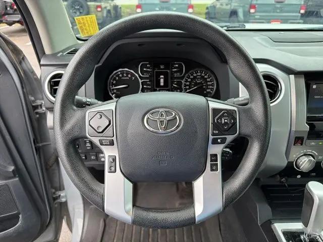 2018 Toyota Tundra SR5 5.7L V8
