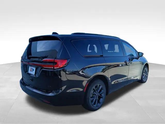 2021 Chrysler Pacifica Touring L AWD