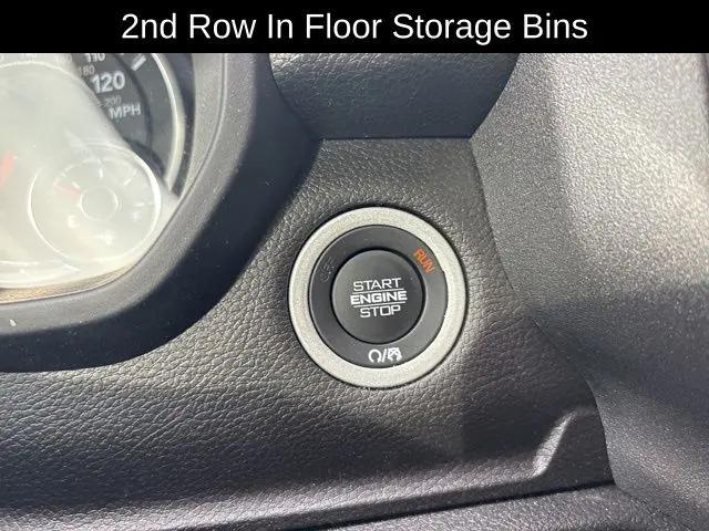 2025 Ram 1500 Warlock Crew Cab 4x4 5'7" Box