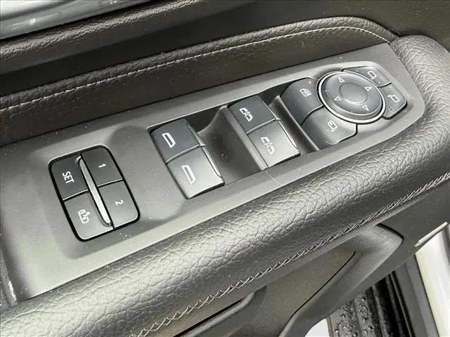 2024 GMC Yukon 4WD Denali