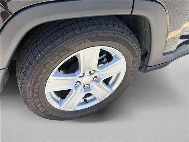 2022 Jeep Compass Latitude FWD