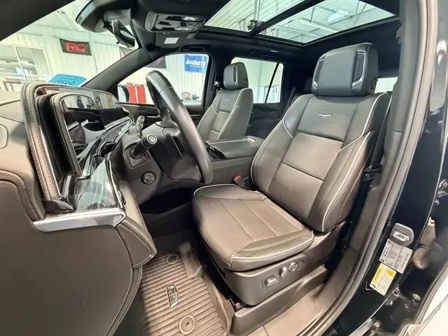 2023 Cadillac Escalade 4WD Sport