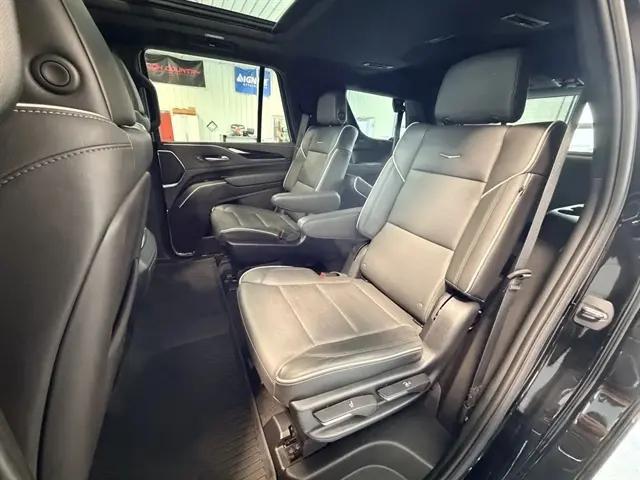 2023 Cadillac Escalade 4WD Sport