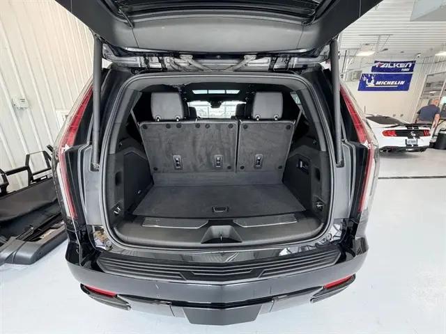 2023 Cadillac Escalade 4WD Sport