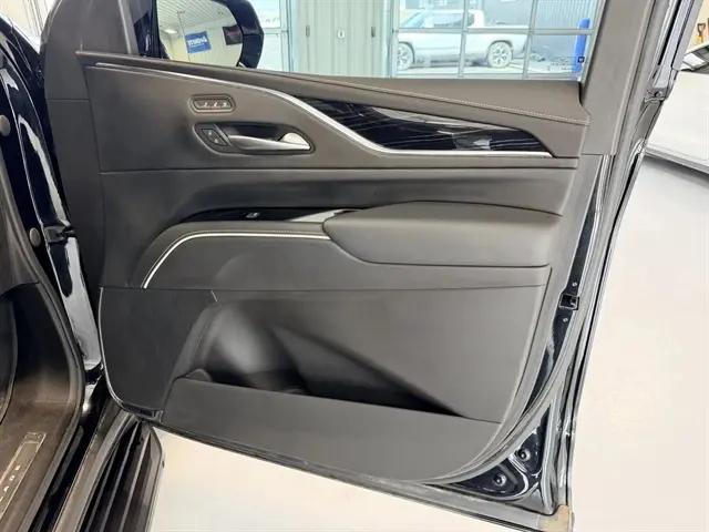 2023 Cadillac Escalade 4WD Sport