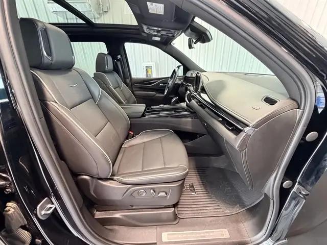 2023 Cadillac Escalade 4WD Sport