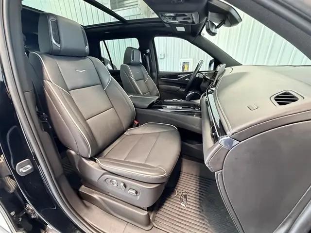 2023 Cadillac Escalade 4WD Sport