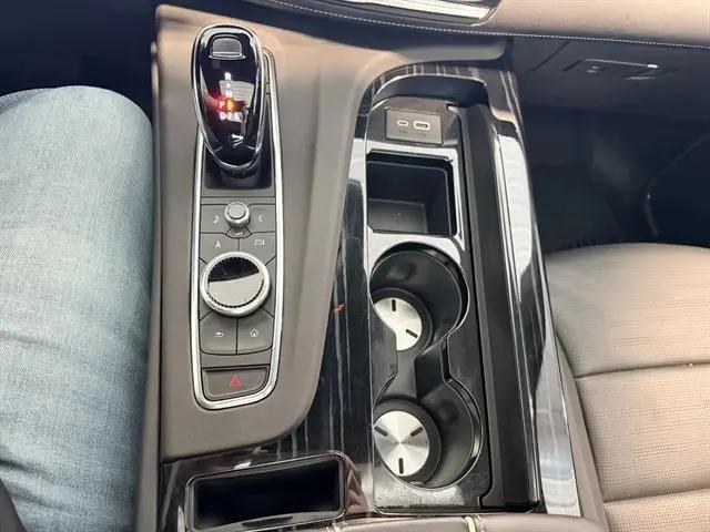 2023 Cadillac Escalade 4WD Sport