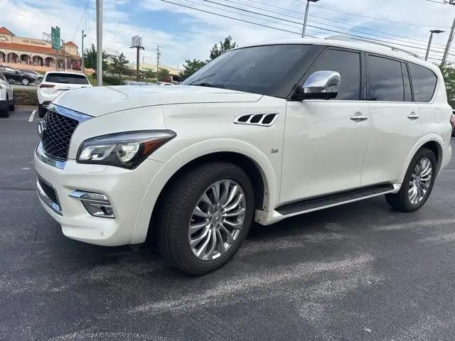 2017 INFINITI QX80 Standard