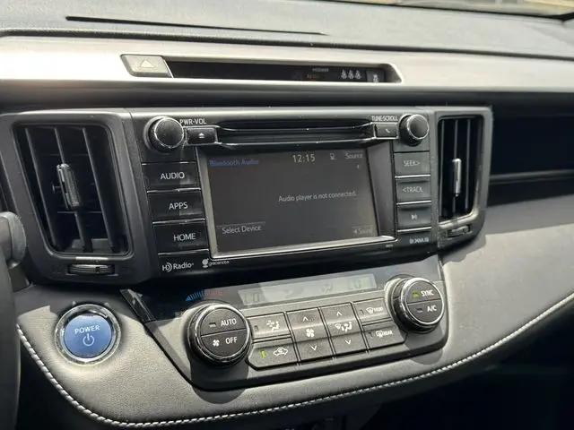 2017 Toyota RAV4 Hybrid XLE