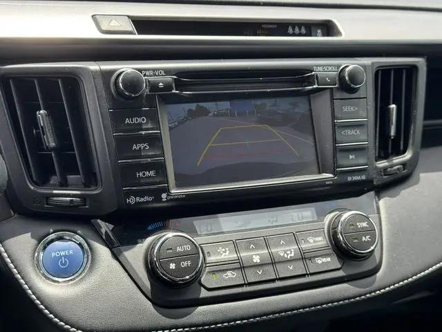 2017 Toyota RAV4 Hybrid XLE