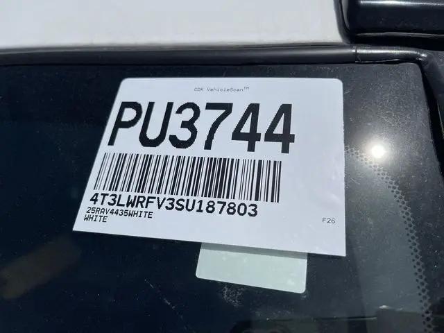 2025 Toyota RAV4 Hybrid LE