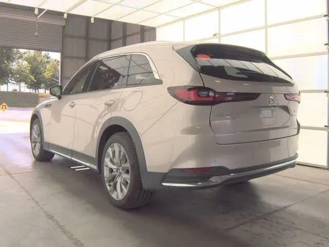 2025 Mazda X-90 3.3 Turbo Premium Plus Package