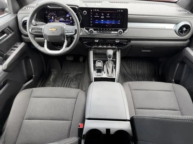 2024 Chevrolet Colorado 2WD LT
