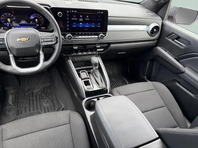 2024 Chevrolet Colorado 2WD LT
