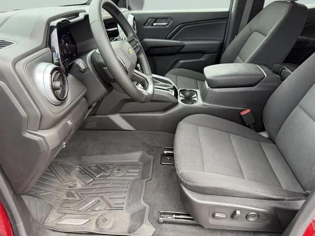 2024 Chevrolet Colorado 2WD LT