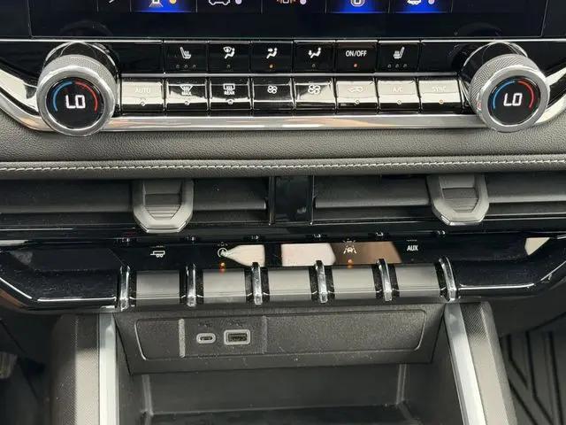2024 Chevrolet Colorado 2WD LT