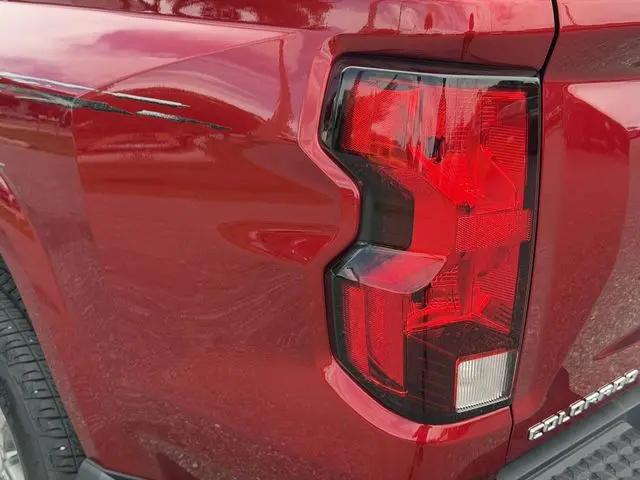 2024 Chevrolet Colorado 2WD LT