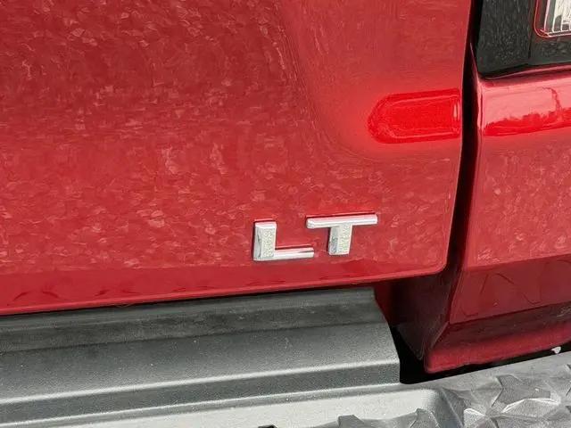 2024 Chevrolet Colorado 2WD LT