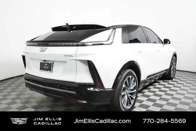 2024 Cadillac iQ Sport w/1SJ