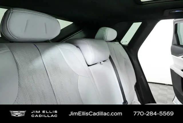 2024 Cadillac iQ Sport w/1SJ