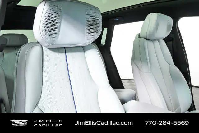 2024 Cadillac iQ Sport w/1SJ