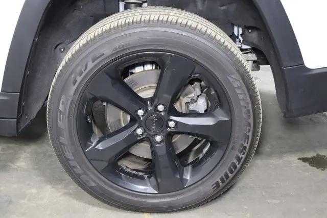 2025 Jeep Grand Cherokee L Altitude X 4x4