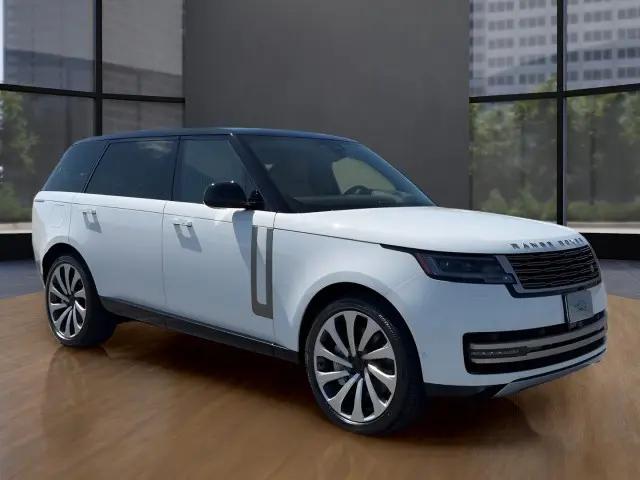 2026 Land Rover Range Rover P530 SE 7 Seat